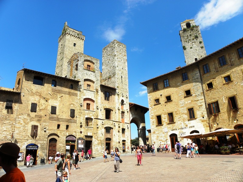 ''Piazza Cisterna'' - San Gimignano