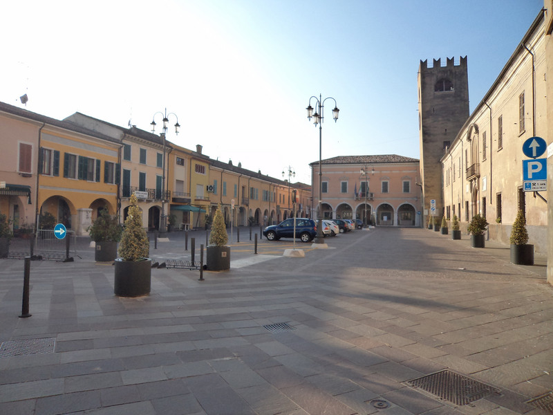 ''Piazza dell’ Olmo'' - Castel Goffredo