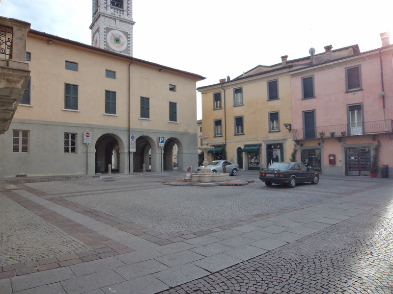 ''Piazza delle Erbe'' - Chiari