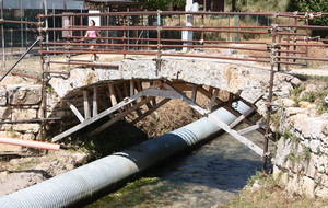 Ponte delle zingare in fase di restauro