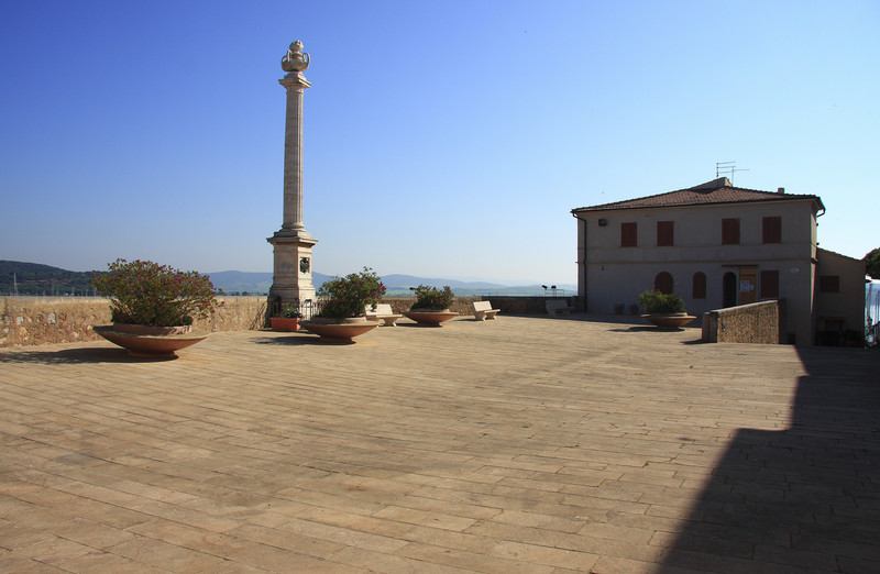 ''Piazza IV Novembre'' - Orbetello