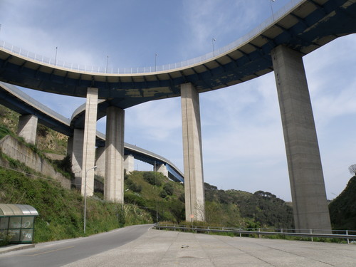 OLYMPUS DIGITAL CAMERA OLYMPUS DIGITAL CAMERA