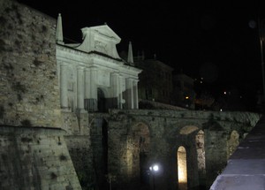 Il ponte di entrata alla città alta