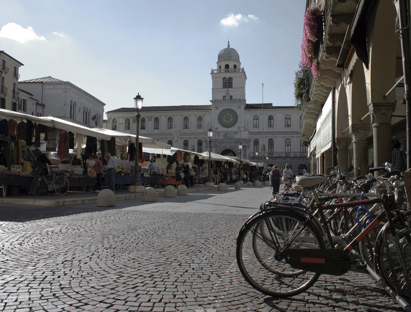 ''Pedalare fa bene…. alle piazze!'' - Padova