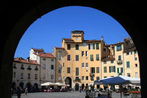 Piazza dell’Anfiteatro