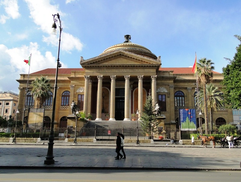 ''Piazza Massimo'' - Palermo