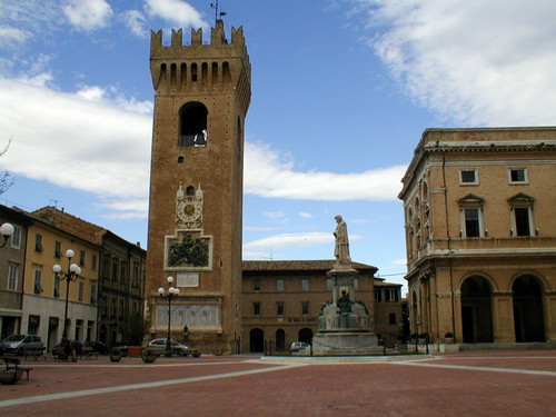 OLYMPUS DIGITAL CAMERA OLYMPUS DIGITAL CAMERA