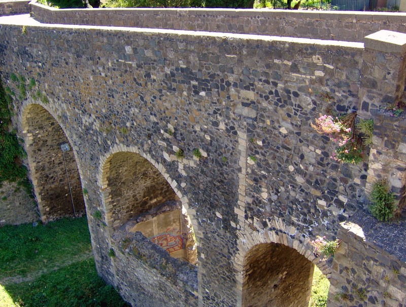 ''Ponte normanno del Castello Federiciano'' - Melfi