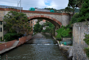 Il ponte sul Torrente Nervi