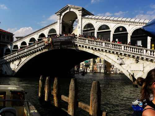 13702-800x600 13702-800x600