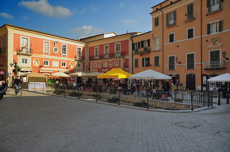 ''Tutti al mercatino'' - Arpino