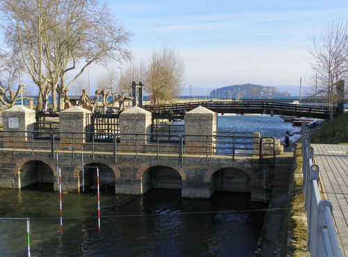 14065-800x592 14065-800x592