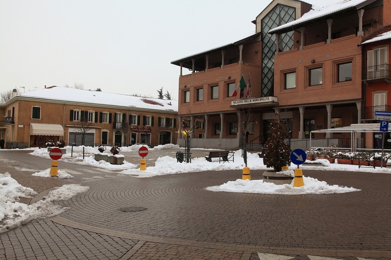 ''Piazza Alfieri'' - Beinasco