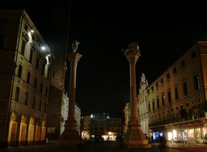 La stella tra le colonne