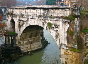 Ponte rotto