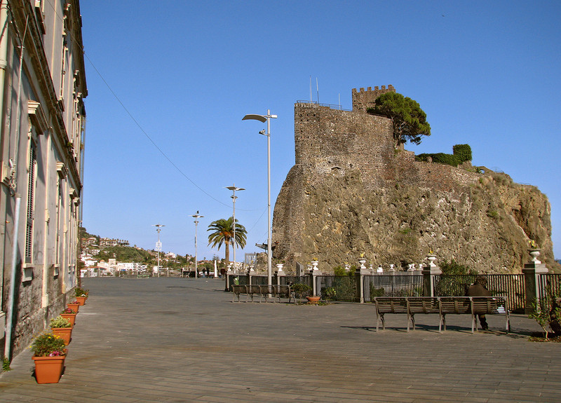 ''Piazza Castello'' - Aci Castello