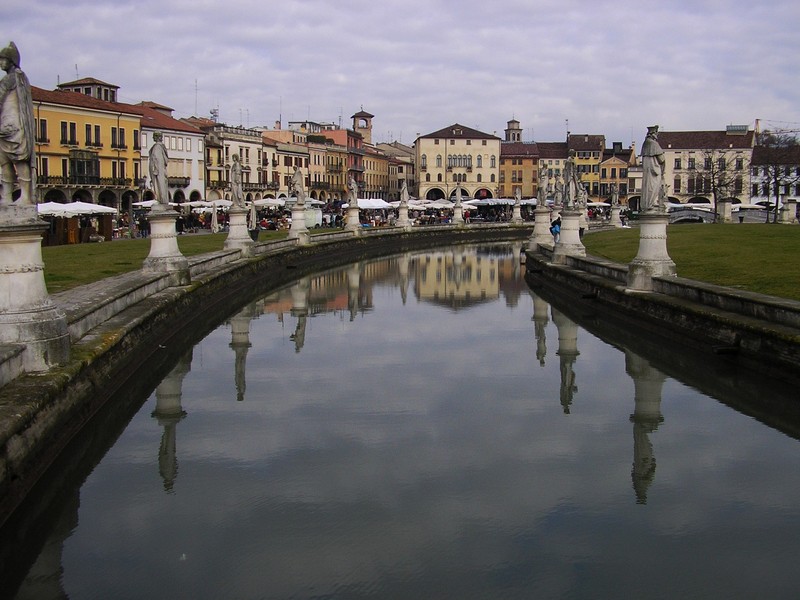 ''Double face'' - Padova