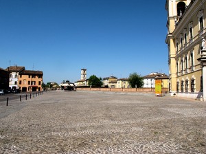 Colorno la Piazza Garibaldi