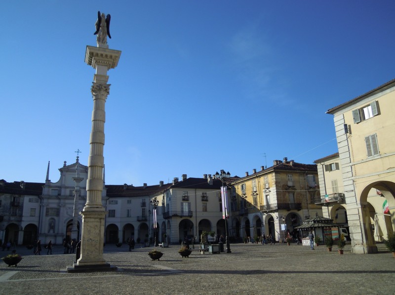 ''Piazza dell’Annunziata'' - Venaria Reale