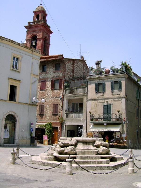 ''Il cuore del borgo'' - Castiglione del Lago