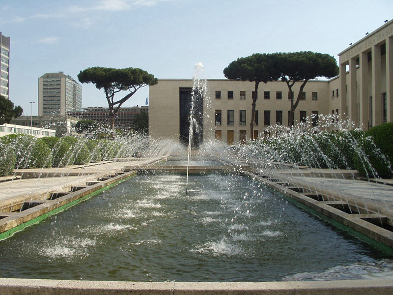 ''roma piazza delle fontane eur'' - Roma