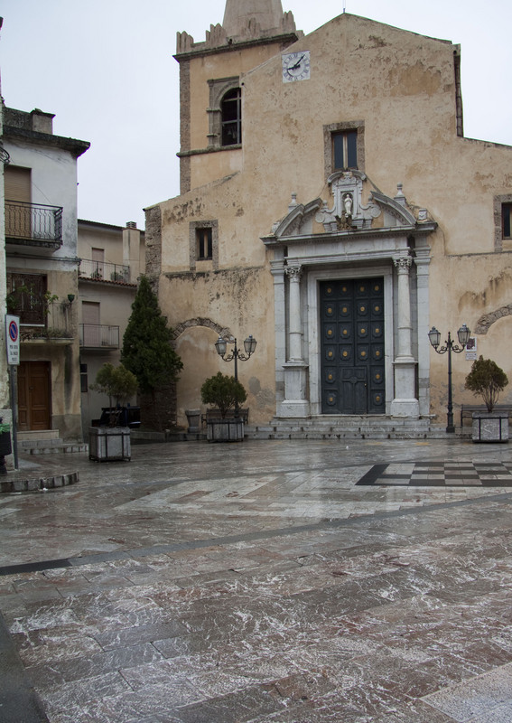 ''Piazza Politi'' - Alcara Li Fusi