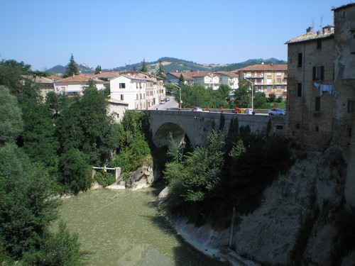 OLYMPUS DIGITAL CAMERA OLYMPUS DIGITAL CAMERA