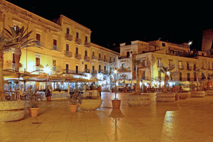 Piazza Sant’Onofrio , la notte estiva