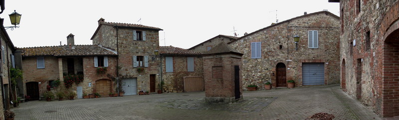 ''Piazza delle Carceri'' - Murlo