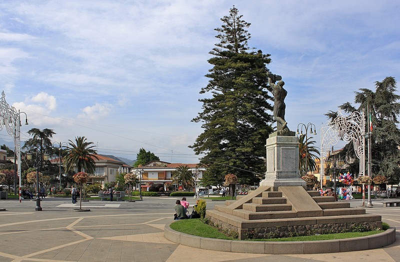 ''Piazza Guglielmo Marconi'' - Trecastagni