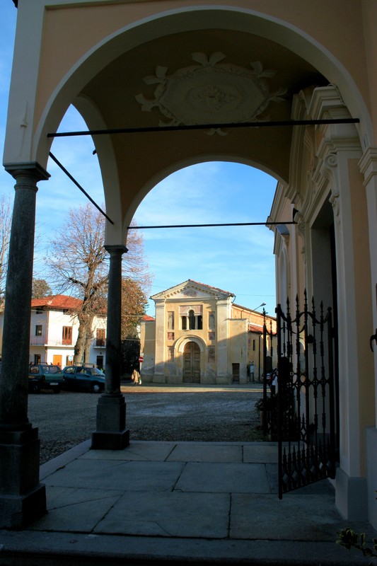 ''Una sbirciatina alla Piazza'' - Muzzano