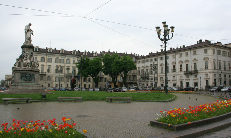 ''Ma che colore ha una giornata uggiosa?'' - Torino