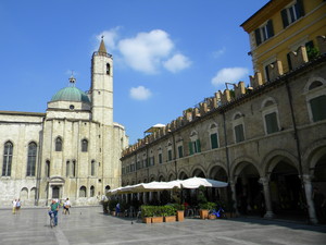 PIAZZA  DEL  POPOLO