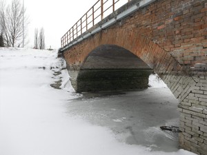 Il ponte di via Abba-Motto … dal di sotto