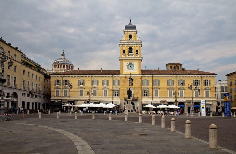 ''Piazza Giuseppe Garibaldi'' - Parma