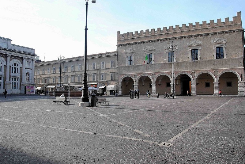 ''Piazza del Popolo.'' - Pesaro