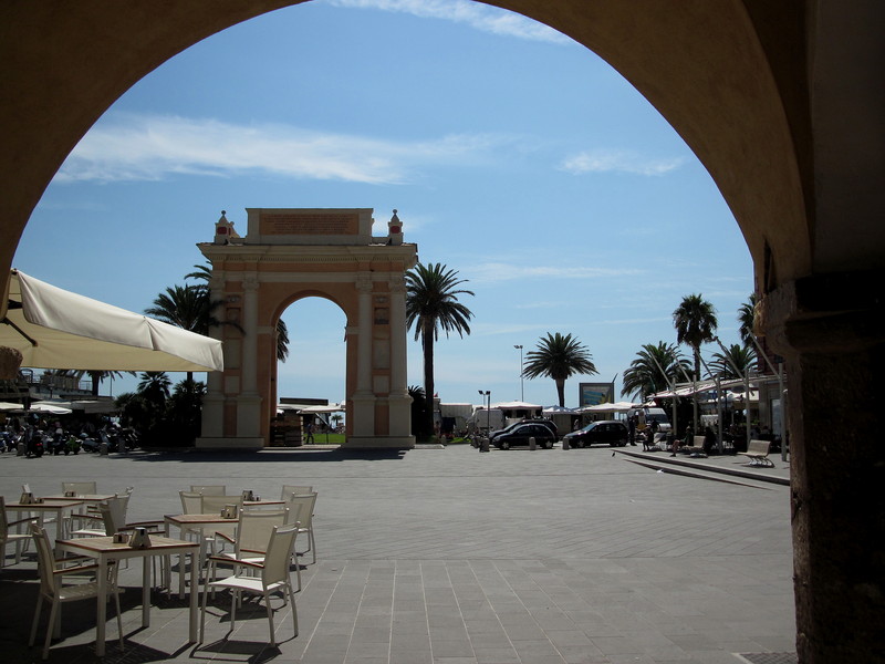 ''Piazza Vittorio Emanuele II'' - Finale Ligure