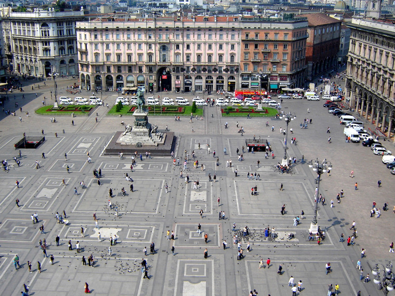 ''milano piazza duomo vista dall’alto'' - Milano