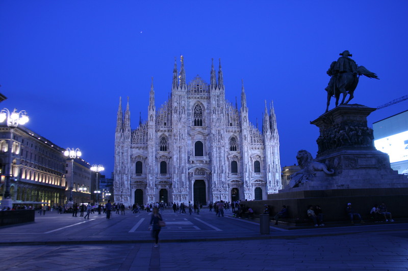 ''piazza duomo'' - Milano