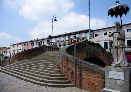 23189-800x559 23189-800x559