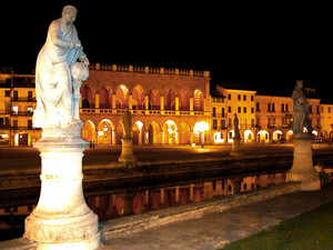 notturno nel Prato della Valle