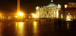 Piazza San Pietro by night