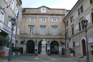 Piazza del Teatro
