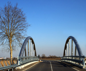 Ponte sul Tesina