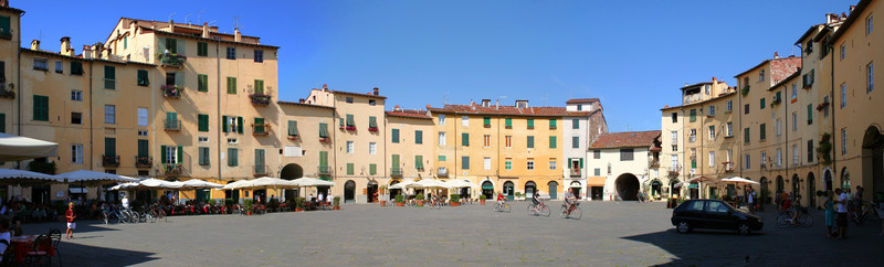 ''Anfiteatro'' - Lucca