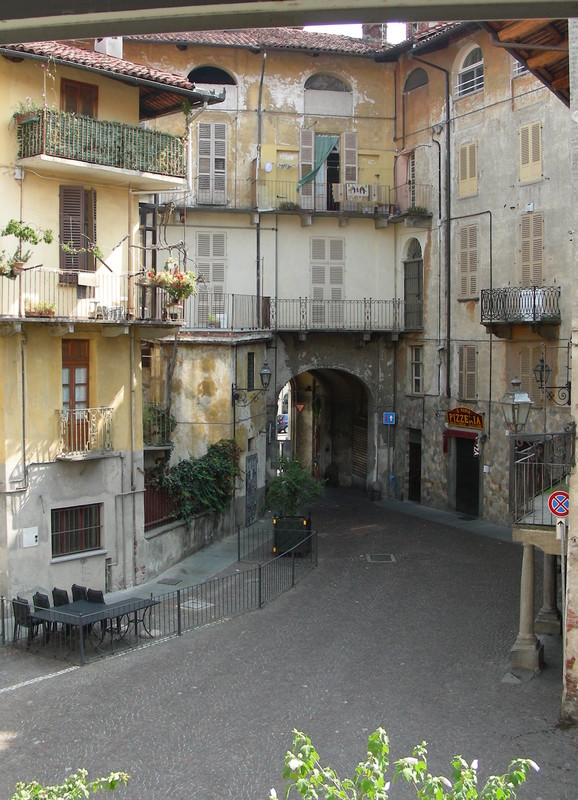 ''Piazzetta Santa Maria'' - Saluzzo