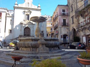 Piazza del Popolo e la fontana