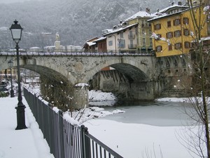 Ponte Antonini sotto la neve