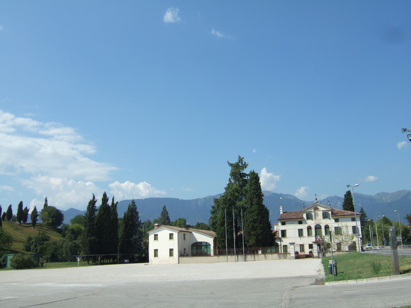 ''la piazza di fonte'' - Fonte
