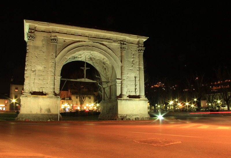 ''piazza arco d’augusto'' - Aosta
